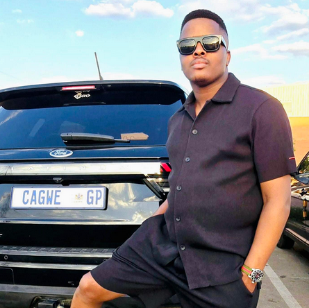 Biography of Khuzani